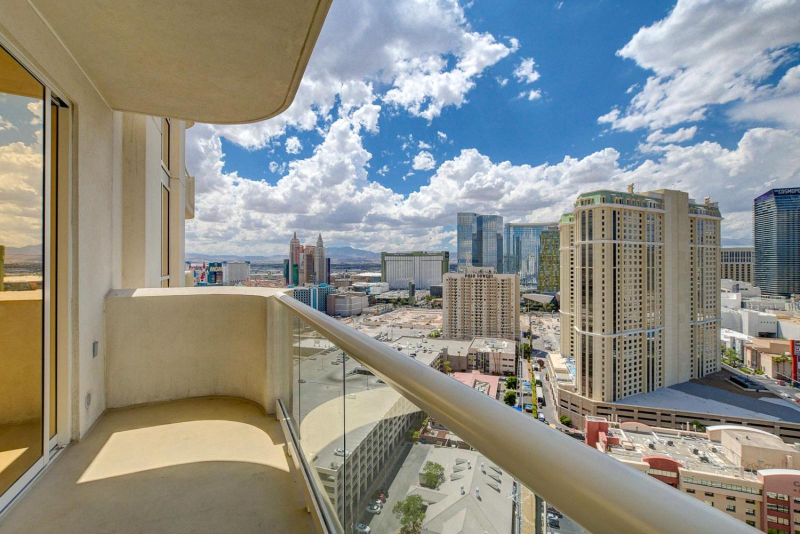 לאס וגאס Premium Suite Mgm Signature High Flr Balcony Strip View מראה חיצוני תמונה